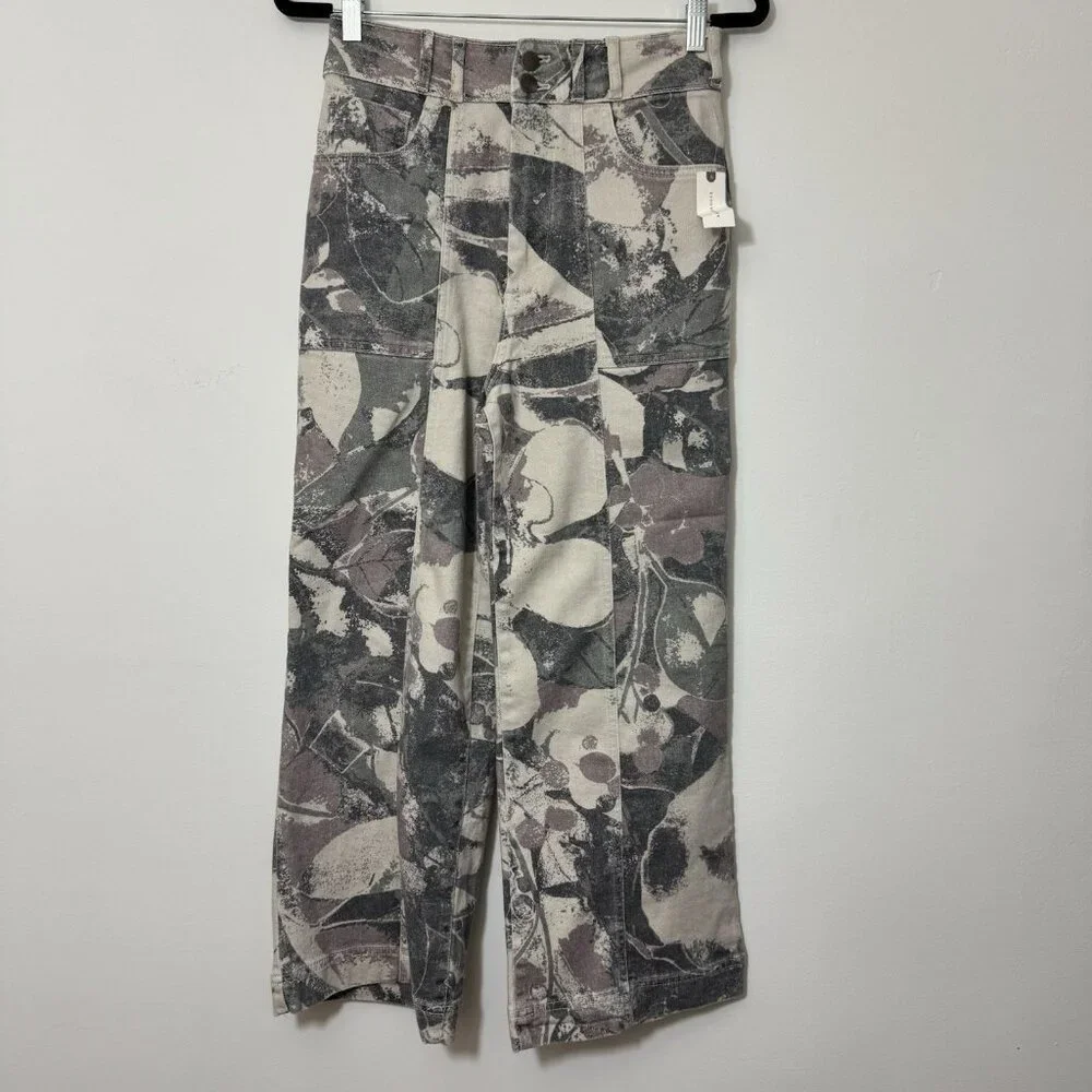 Pilcro Gray and Cream Abstract Women's Flare Jeans - Picture 2 of 12